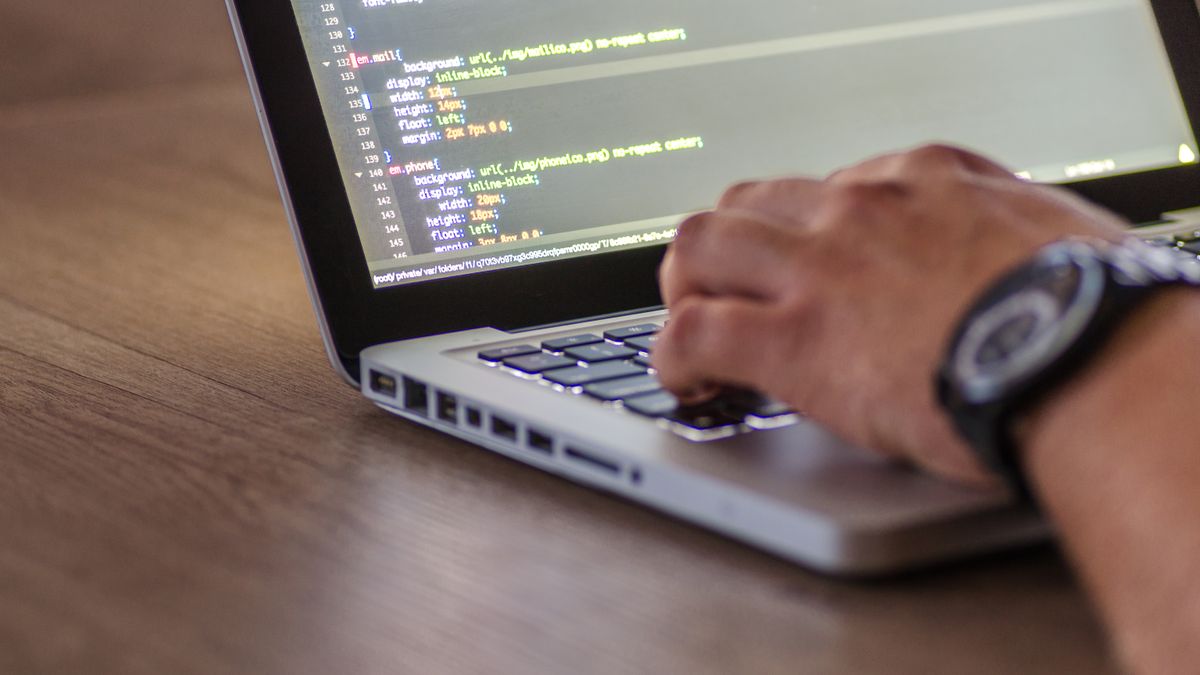 Webhook přišel dvakrát: jak zabránit dvojí faktuře nebo expedici